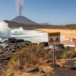 découvrez les principaux dangers à connaître avant de visiter les îles canaries pour préparer au mieux votre voyage en toute sécurité.